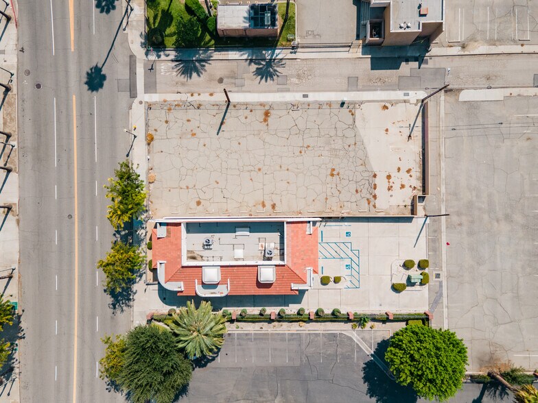 More Photos Of 560 N D St, San Bernardino Office For Sale