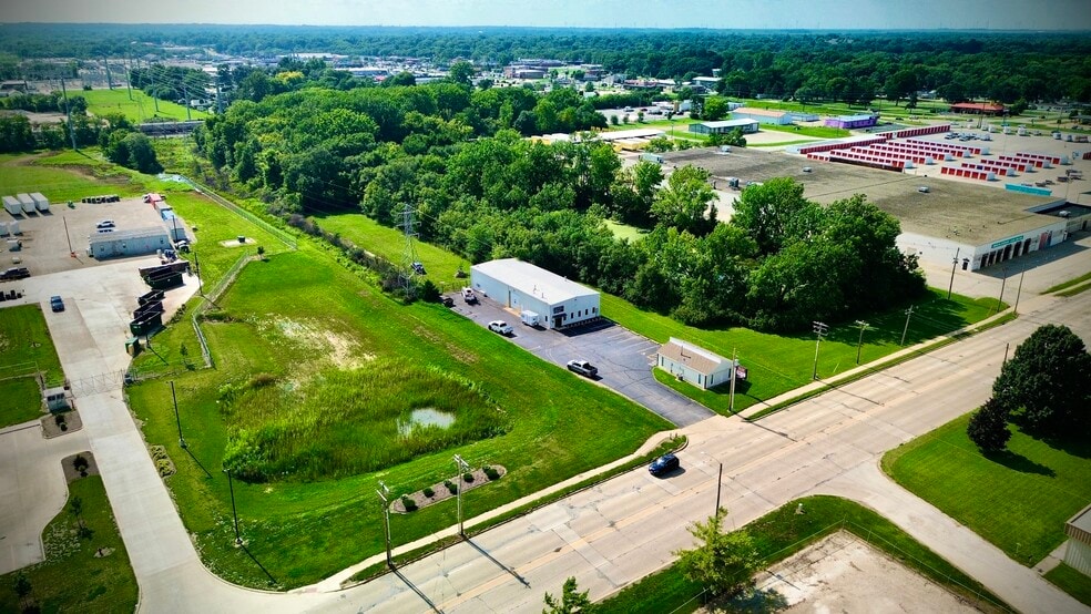 More Photos Of 2801 N Jasper St, Decatur Industrial For Sale