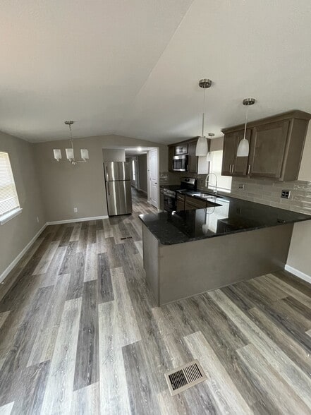 More Photos Of 3041 Meyer Rd, Festus Manufactured Housing Mobile Home Park For Sale