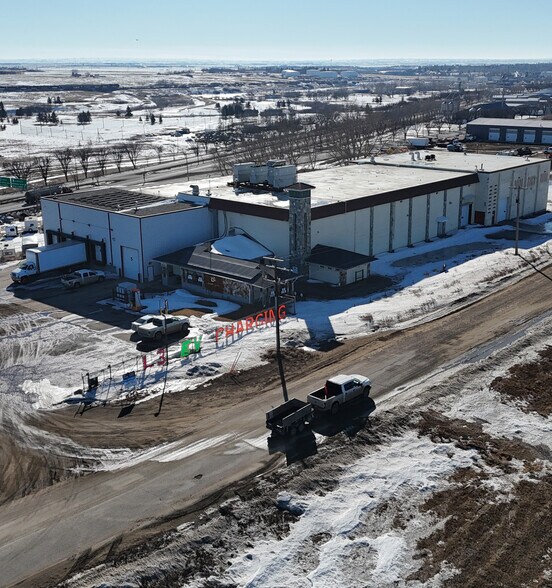 More Photos Of 1605 Caribou St E, Moose Jaw Industrial For Lease