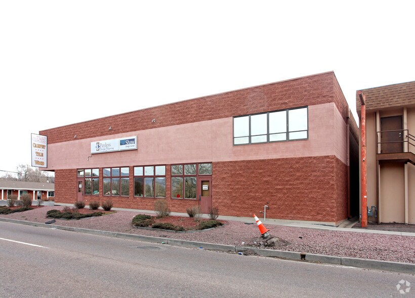 More Photos Of 27 N Union Blvd, Colorado Springs Showroom For Sale