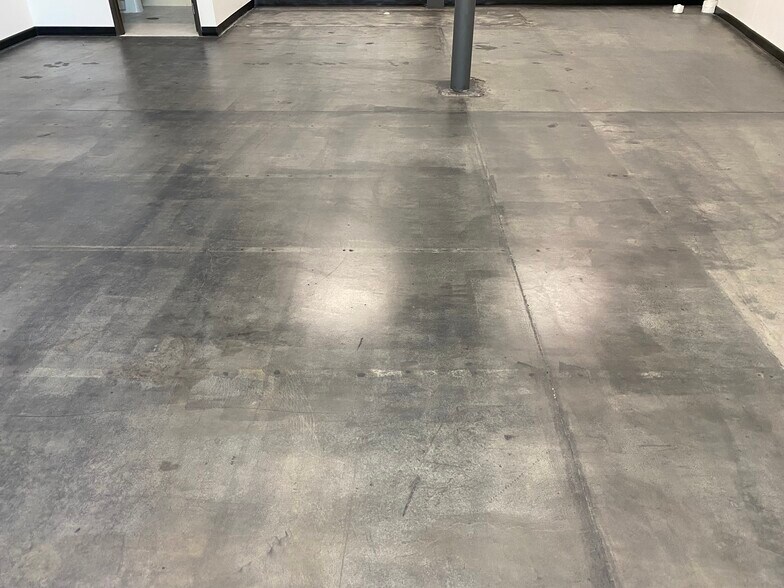 More Photos Of 4440 Tradition Trl, Plano Light Distribution For Lease