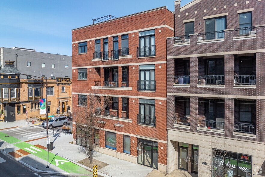 More Photos Of 2056-2058 W Belmont Ave, Chicago Office Residential For Sale
