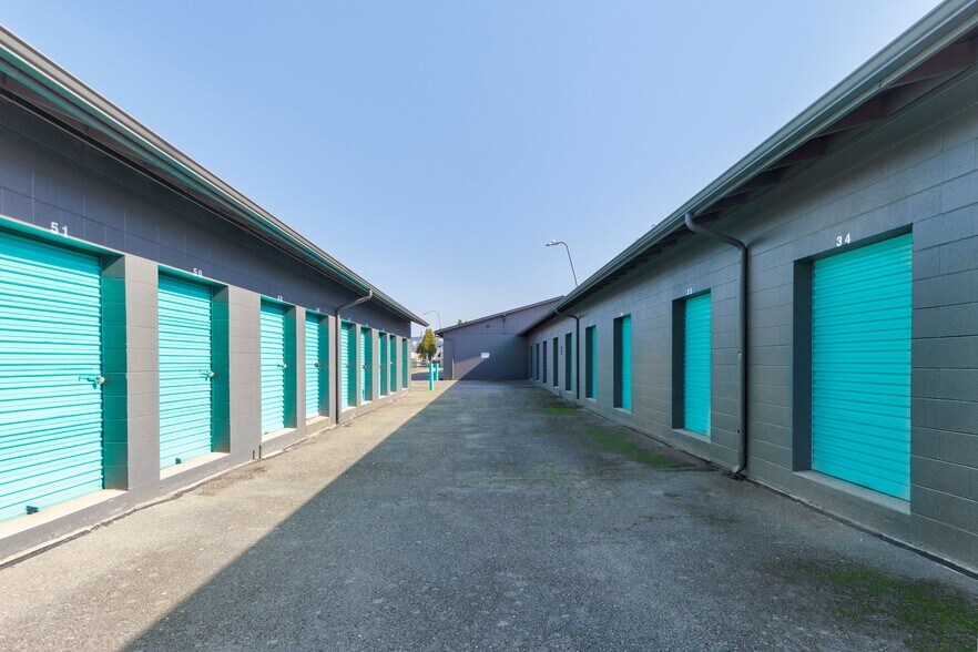 More Photos Of 497 SE H St, Grants Pass Self Storage For Sale