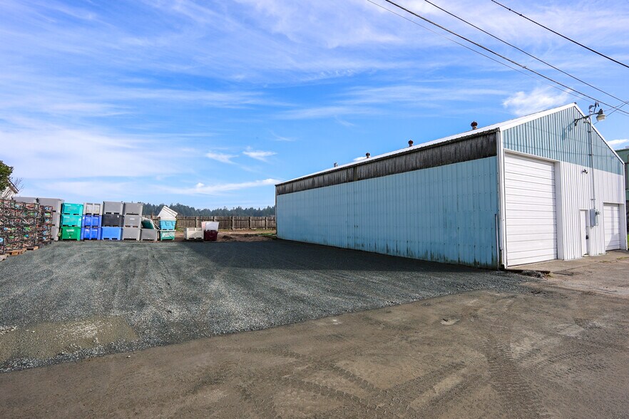More Photos Of 63355 Charleston Rd, Coos Bay Warehouse For Sale