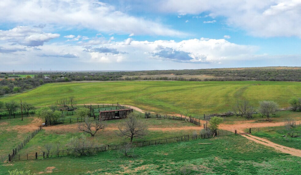 More Photos Of 1510 US Highway 83, Childress Land For Sale
