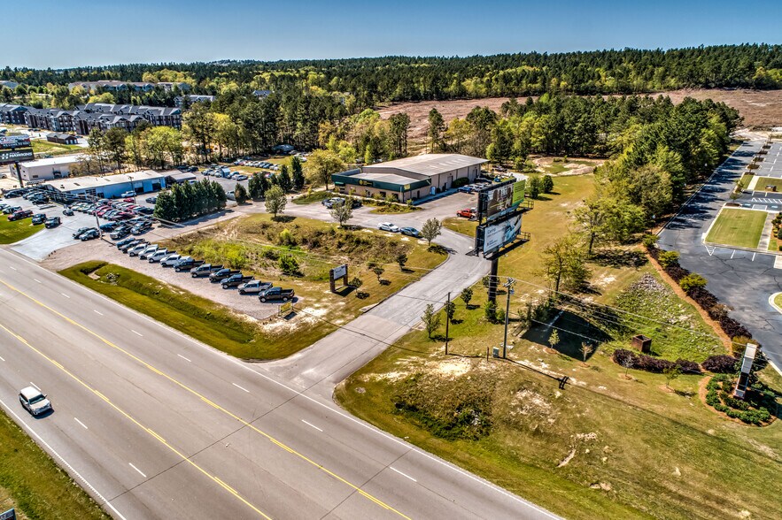 More Photos Of 1982 Jefferson Davis Hwy, Graniteville Showroom For Sale