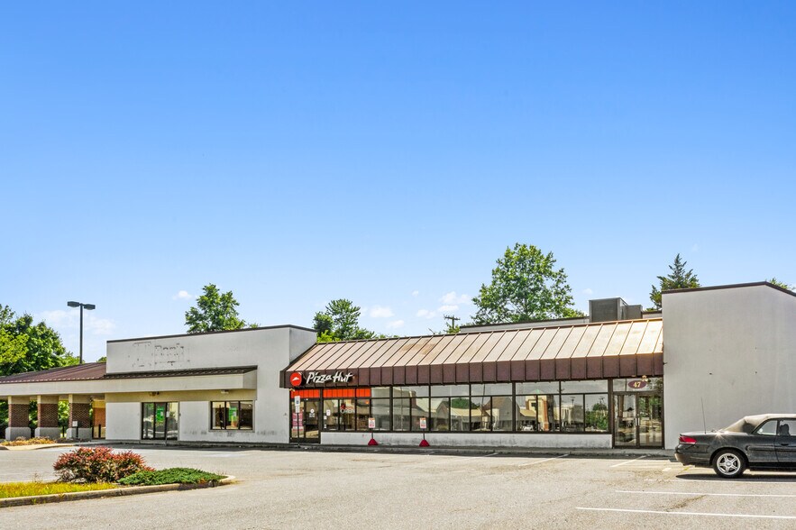 More Photos Of 15 Cornwell Dr, Bridgeton Unknown For Lease