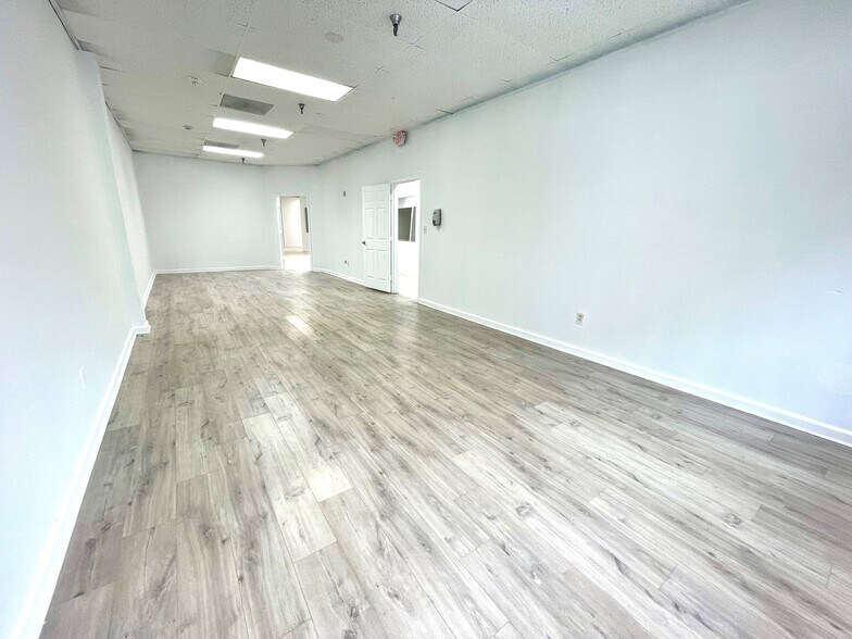 More Photos Of 4301 W Sunrise Blvd, Plantation Unknown For Lease