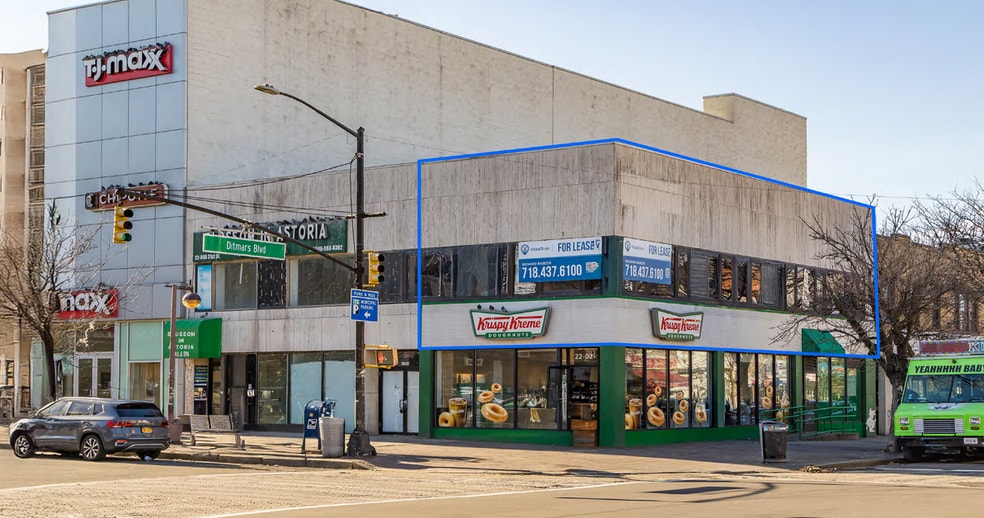 Primary Photo Of 2928 Ditmars Blvd, Astoria Storefront Retail Office For Lease
