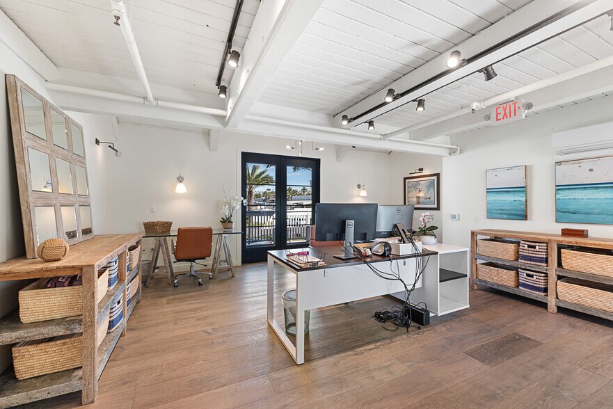 More Photos Of 24532 Del Prado, Dana Point Storefront Retail Office For Lease