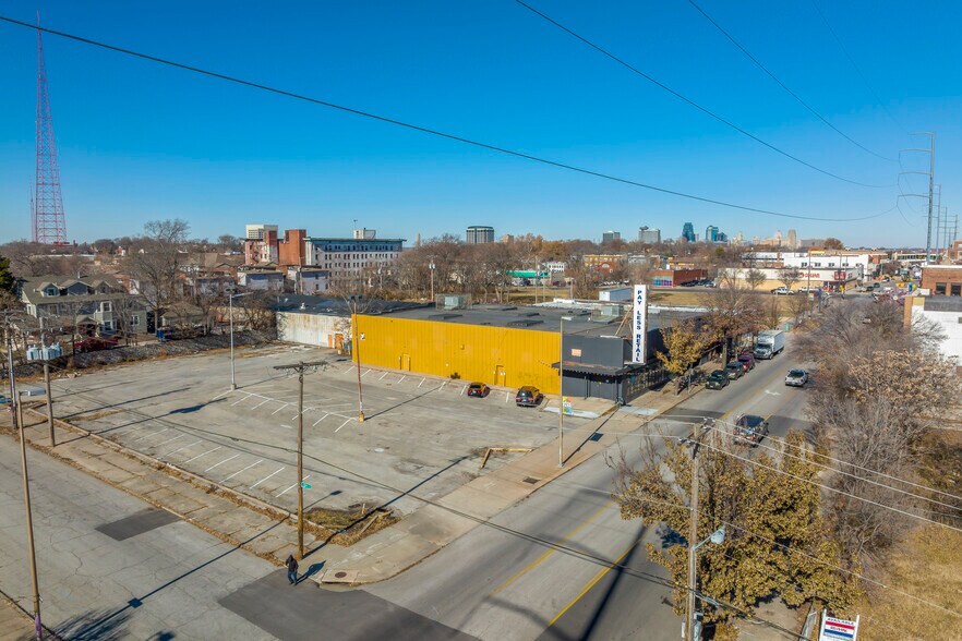More Photos Of 3230 Troost Ave, Kansas City Freestanding For Sale