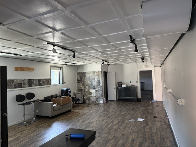 More Photos Of 930-932 N Chapman St, Greensboro General Retail For Lease