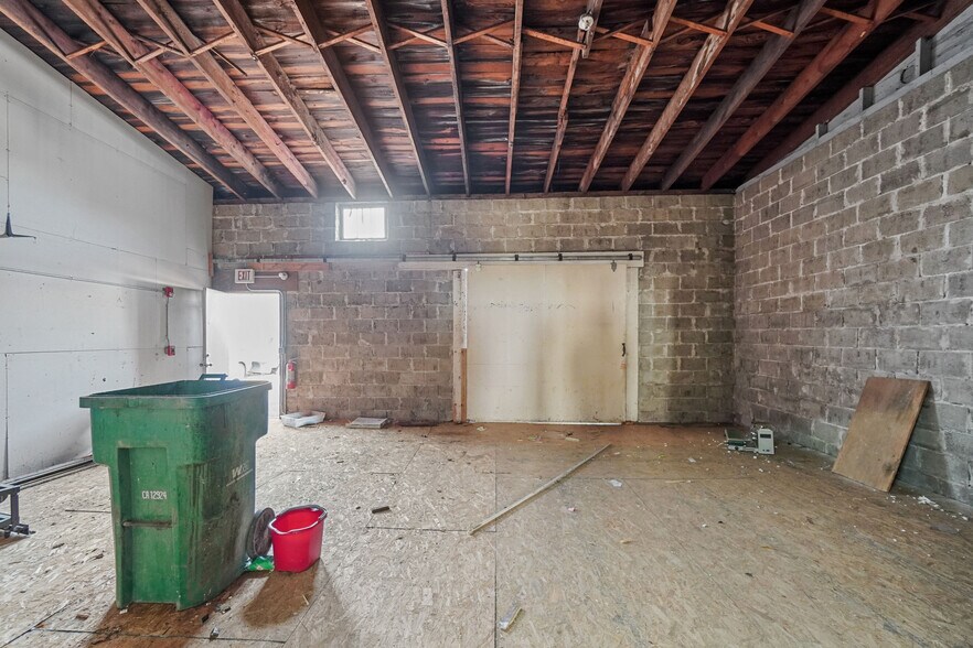 More Photos Of 72 PARKER St, Woonsocket General Retail For Sale