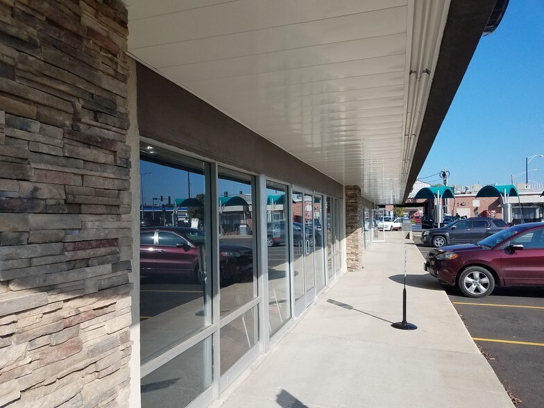 More Photos Of 3214-3220 W 115th St, Chicago Storefront For Sale