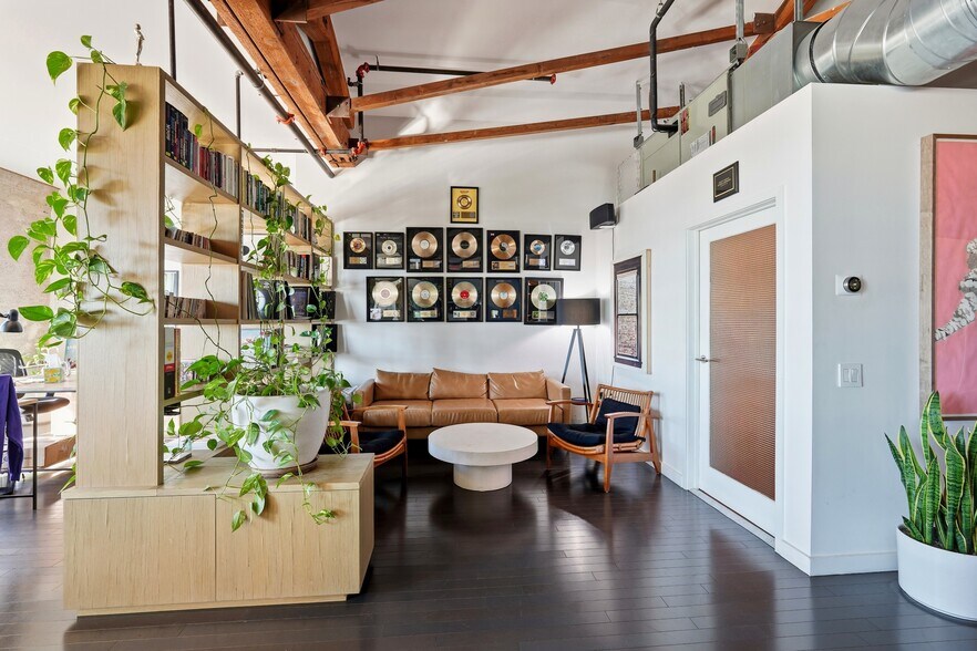 More Photos Of 500-530 S Hewitt St, Los Angeles Apartments For Sale