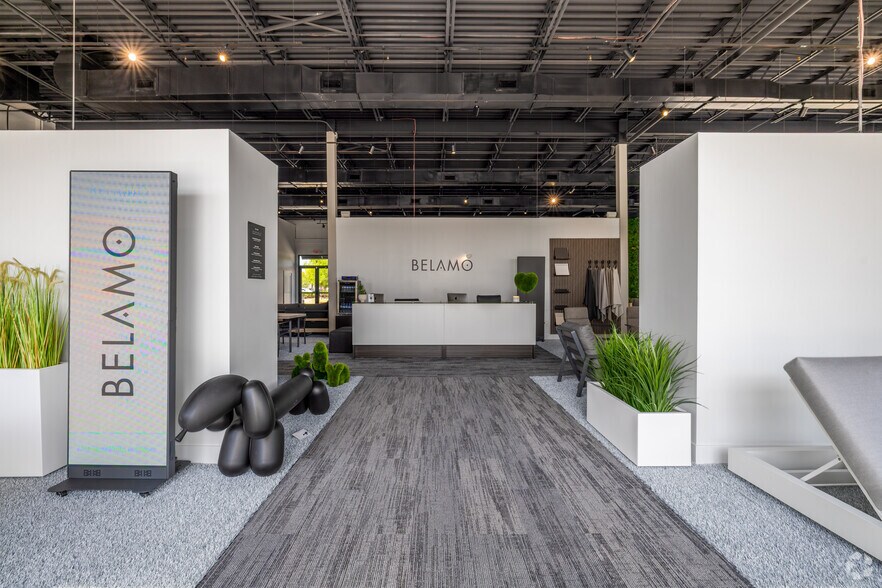 More Photos Of 4907 Big Island Dr, Jacksonville General Retail For Lease