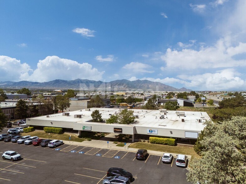 More Photos Of 3489 W 2100 S, Salt Lake City Medical For Lease