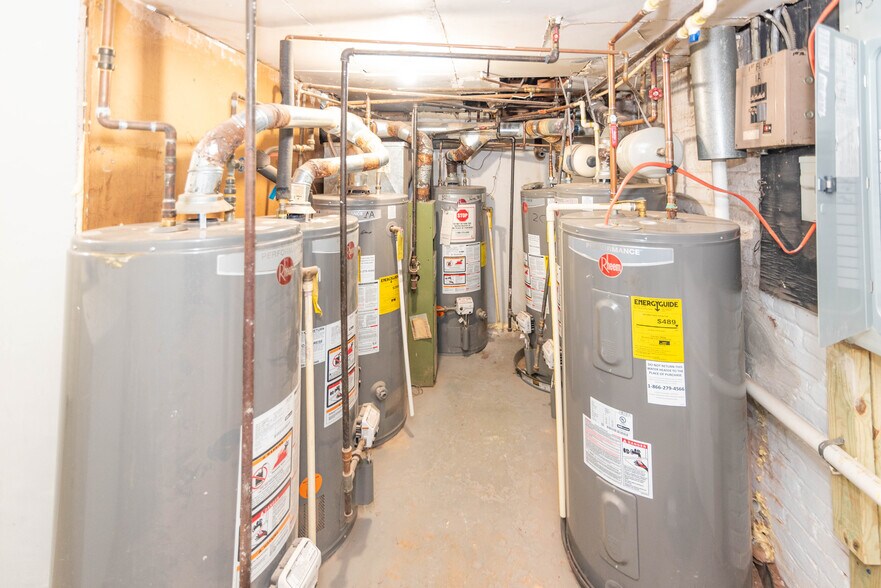 More Photos Of 4008 Primrose Ave, Baltimore Apartments For Sale