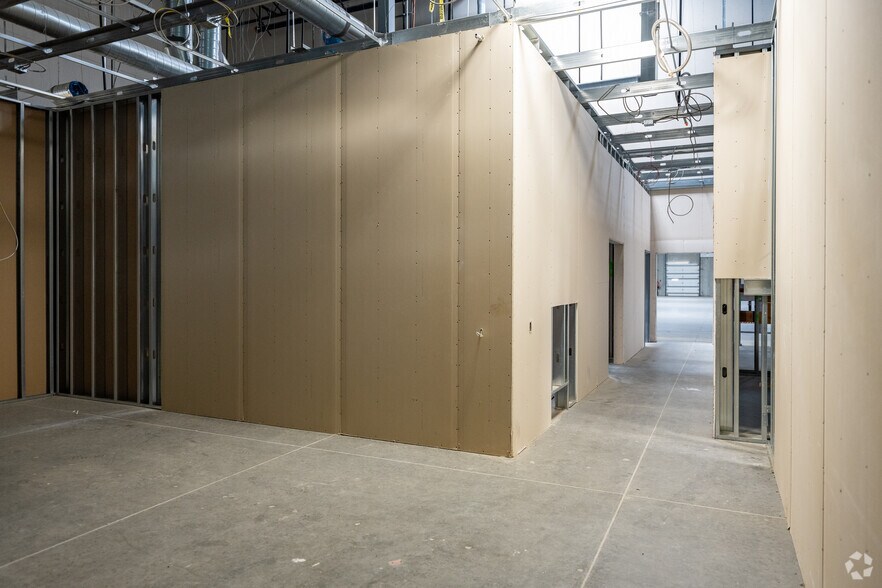 More Photos Of 22801 8th St E, Sonoma Warehouse For Sale