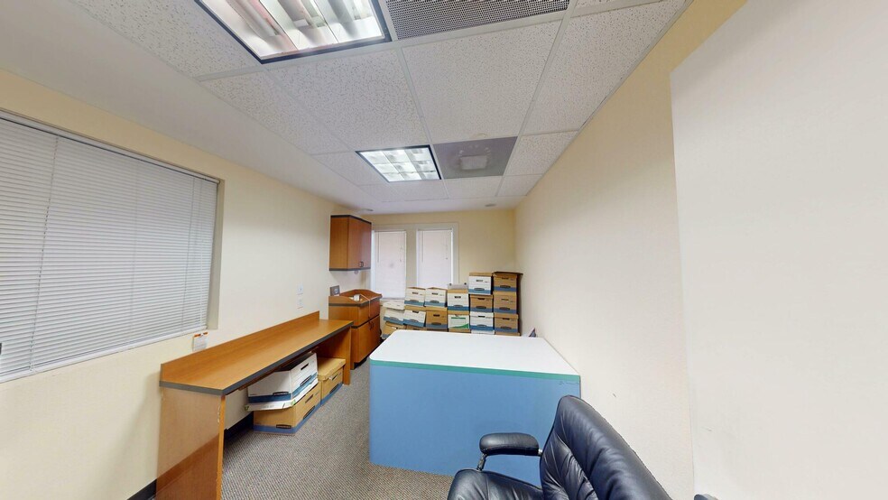 More Photos Of 818 E Colonial Dr, Orlando Medical For Sale