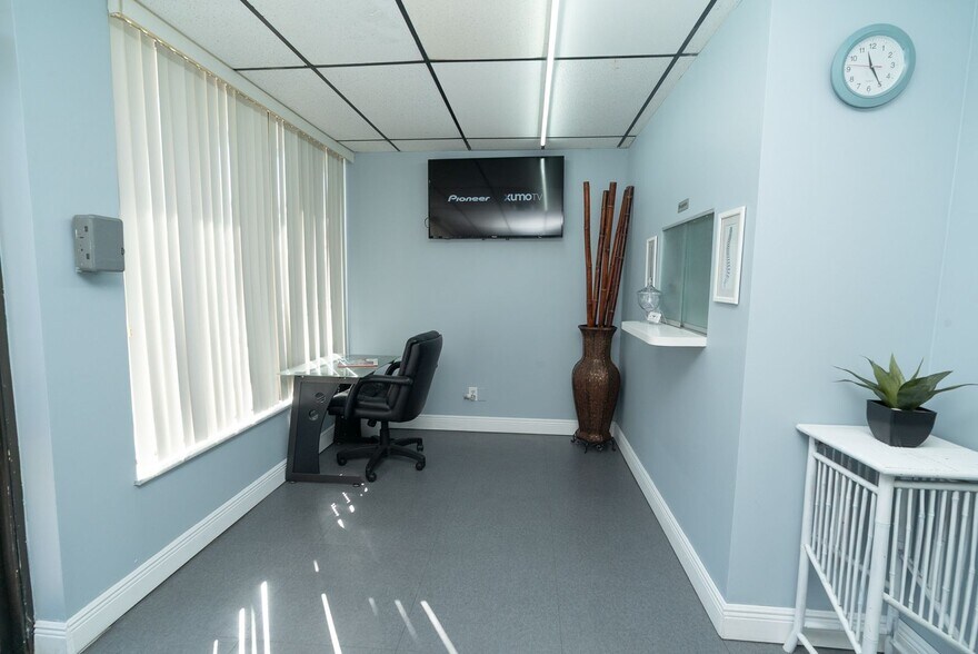 More Photos Of 4101 N Andrews Ave, Fort Lauderdale Medical For Lease