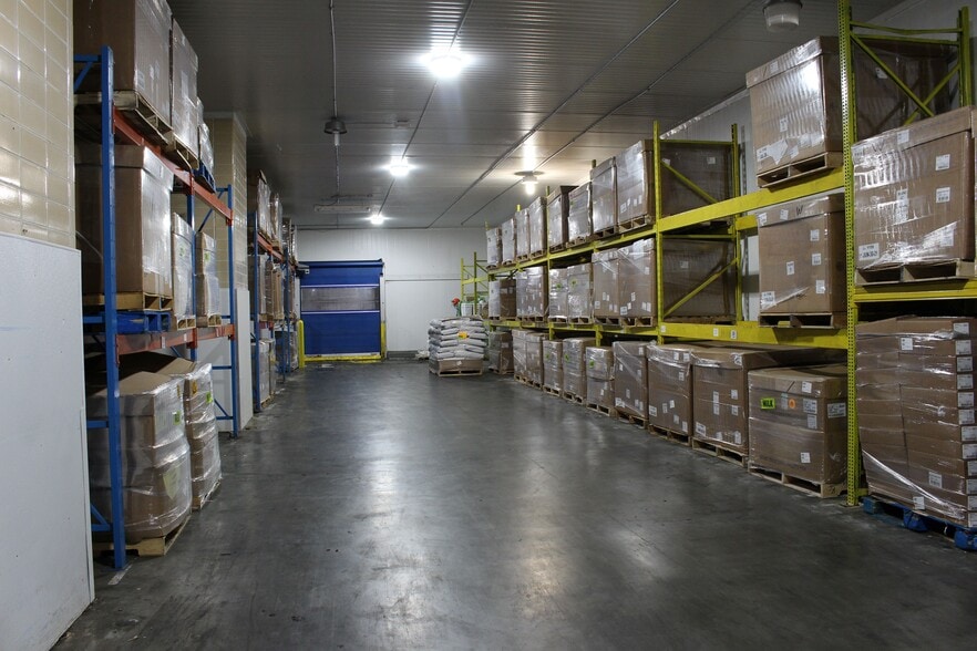 More Photos Of 4825 Hovis Rd, Charlotte Industrial For Sale