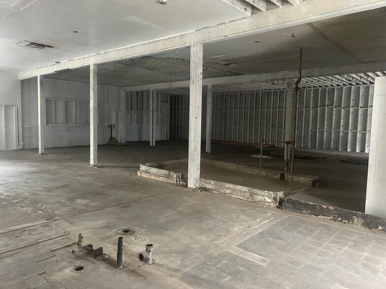 More Photos Of 4417-4429 Franklin Blvd, Sacramento Freestanding For Sale