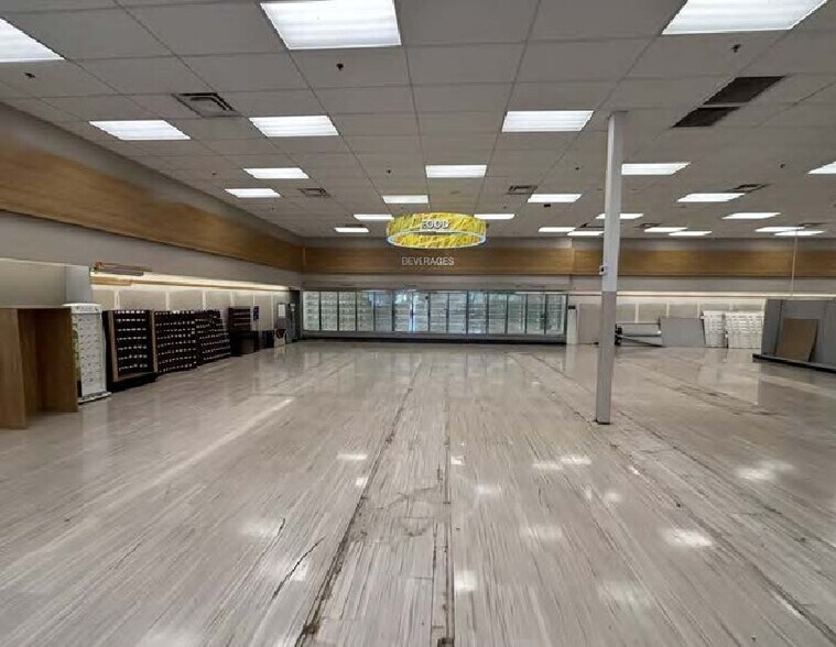 More Photos Of 656 Philadelphia Ave, Reading Drugstore For Sale
