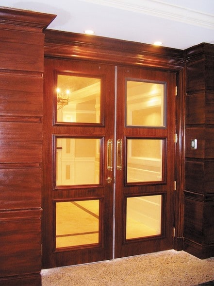 More Photos Of 780 5th Ave S, Naples Storefront Retail Office For Lease