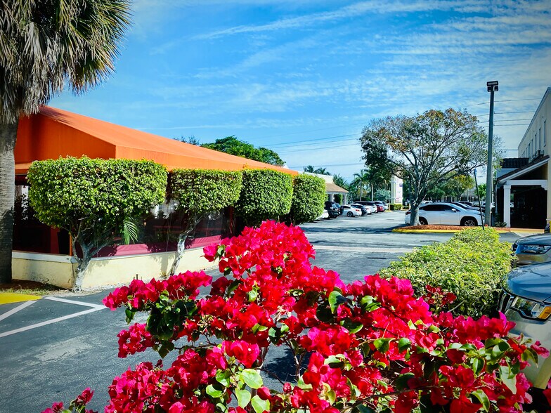 More Photos Of 11575 US Route 1, North Palm Beach Unknown For Lease