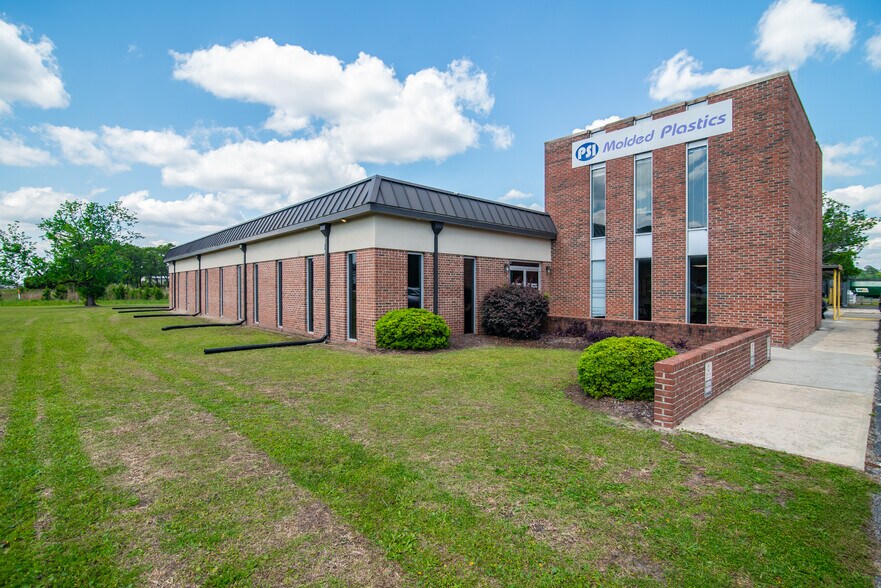 More Photos Of 4900 Highway 501, Myrtle Beach Light Manufacturing For Lease
