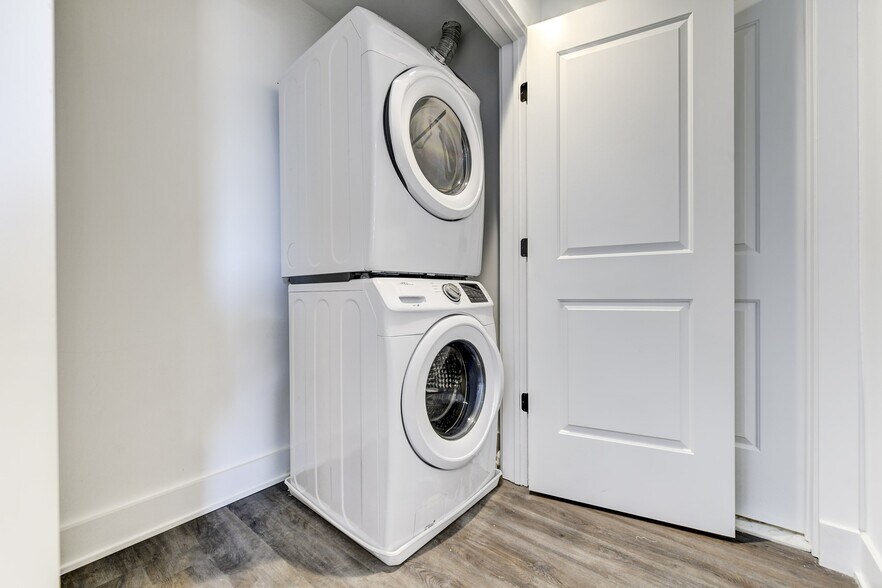 More Photos Of 1122 Bladensburg Rd NE, Washington Apartments For Sale