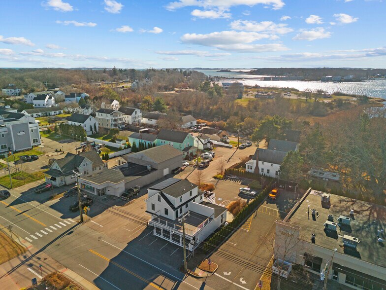 More Photos Of 44 Williams Ave, Mystic General Retail For Sale