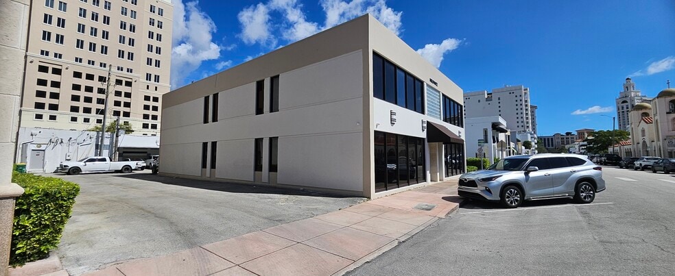 More Photos Of 365 Palermo Ave, Coral Gables Office For Sale