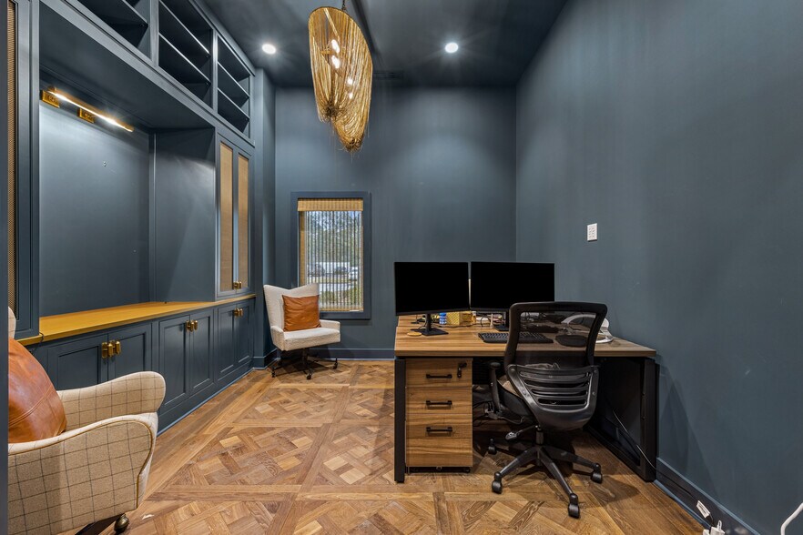 More Photos Of 3095 Soperton Dr, Bluffton Light Distribution For Sale