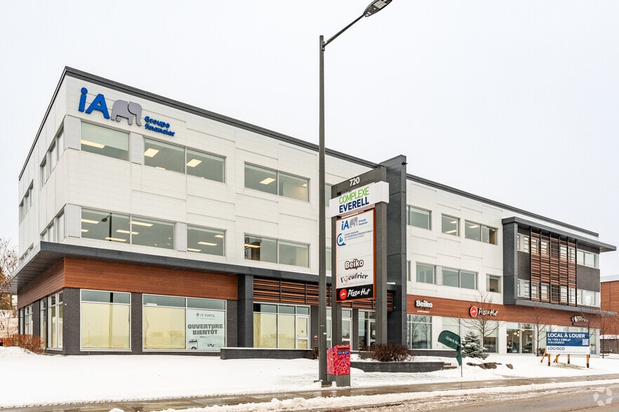 Primary Photo Of 720 Rue D'everell, Québec Office For Lease