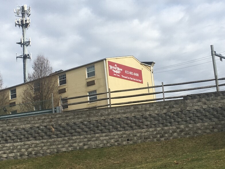 More Photos Of 4220 Saw Mill Run Blvd, Pittsburgh Assisted Living For Sale