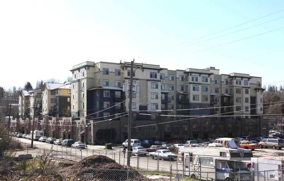 More Photos Of 3642 33rd Ave S, Seattle Apartments For Lease