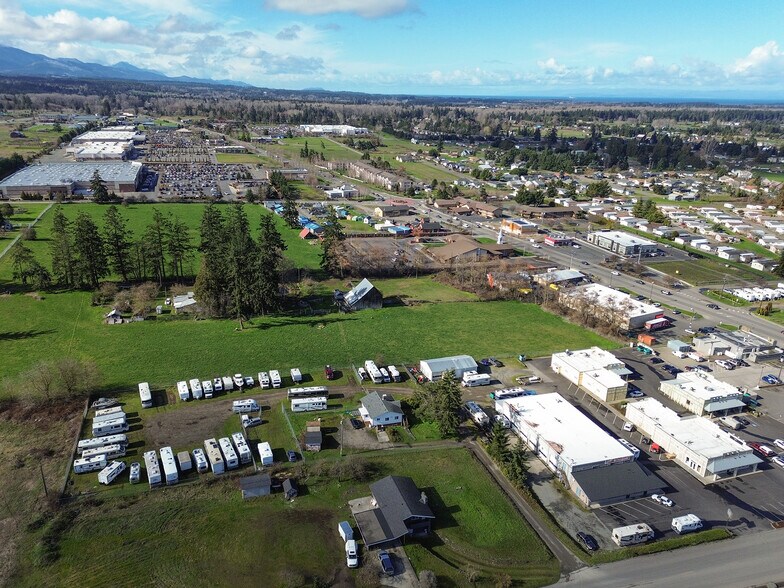 More Photos Of 275 S 7th Ave, Sequim Auto Repair For Sale