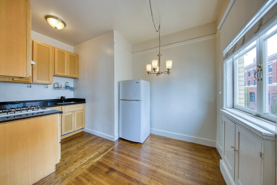 More Photos Of 555 Taylor St, San Francisco Apartments For Sale