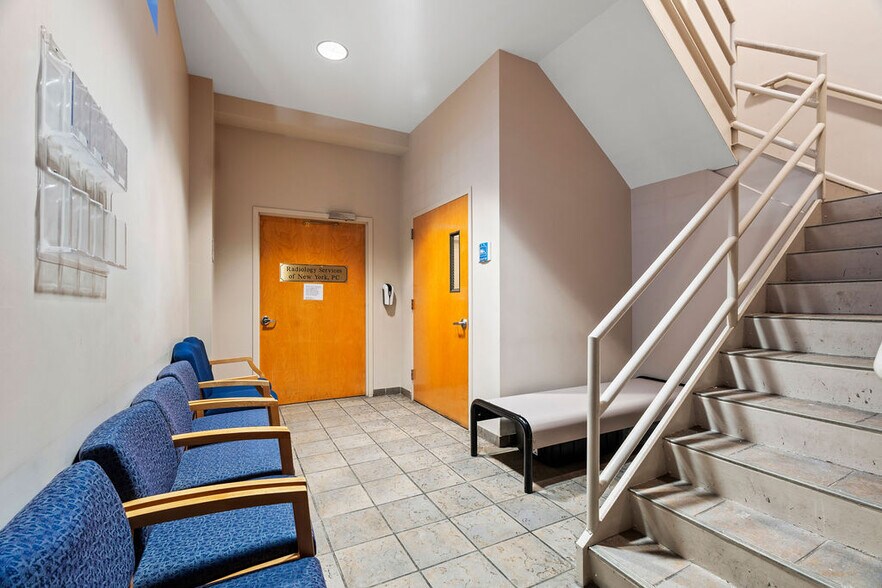 More Photos Of 2777 Hylan Blvd, Staten Island Office For Sale