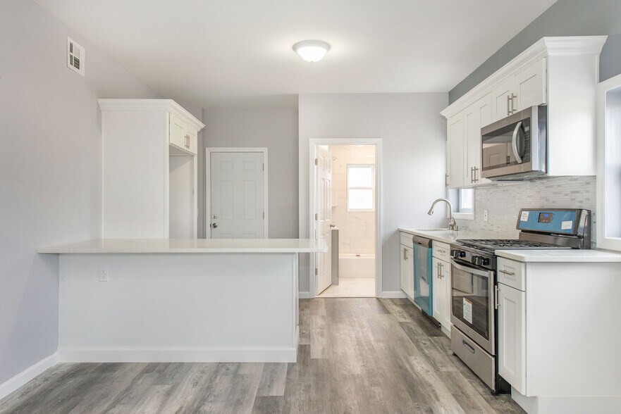 More Photos Of 47 Washington Ave, Nutley Apartments For Lease