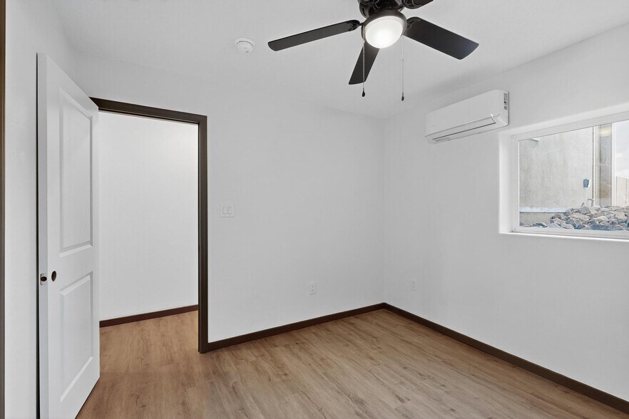 More Photos Of 9368 Valley View Dr NW, Albuquerque Apartments For Sale