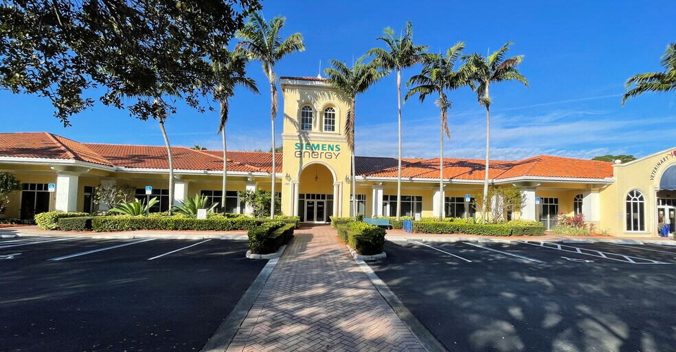 More Photos Of 1680 S Central Blvd, Jupiter Medical For Lease