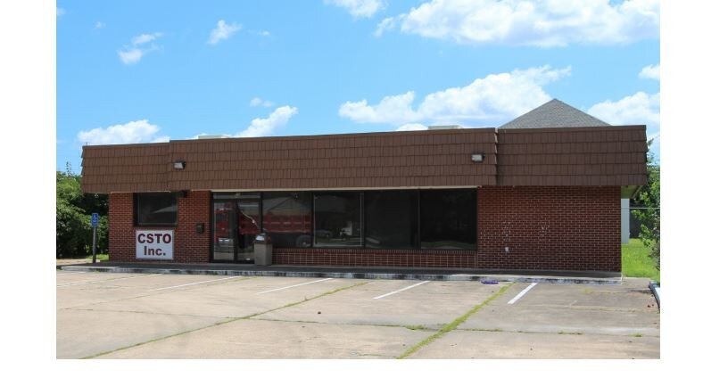 More Photos Of 202 S Newtown Rd, Virginia Beach Freestanding For Sale