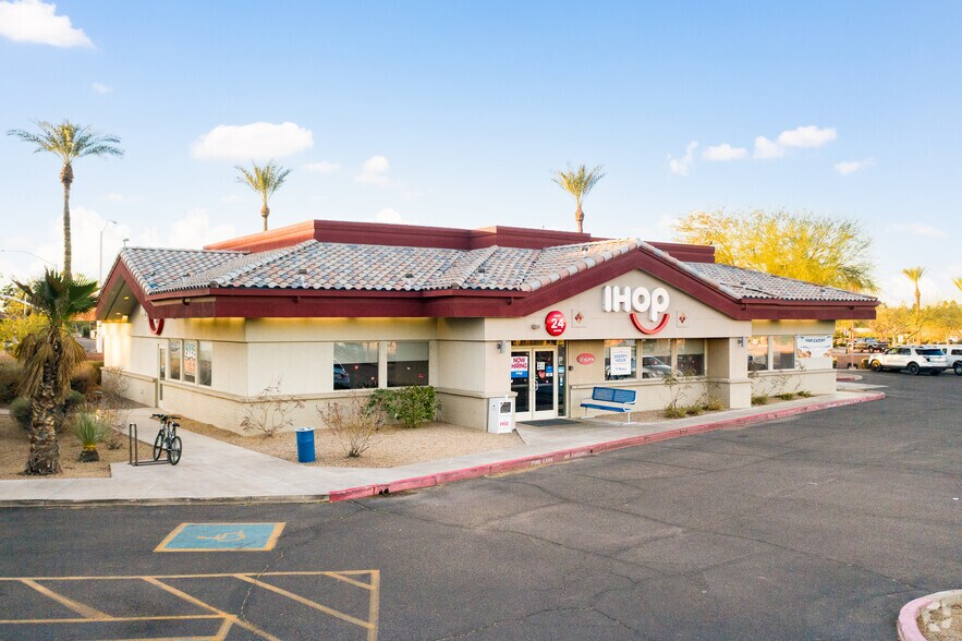 More Photos Of 10330-10425 N 90th St, Scottsdale Unknown For Lease