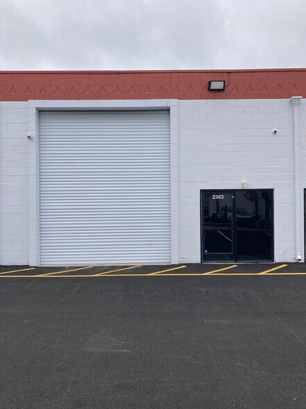 More Photos Of 2297-2317 American Ave, Hayward Warehouse For Sale