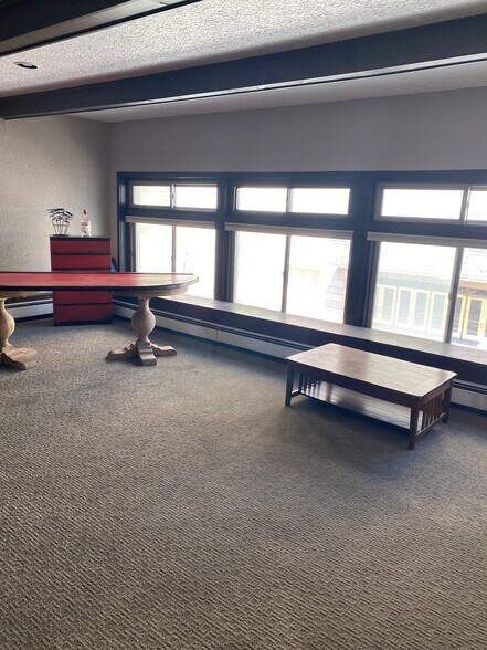 More Photos Of 452-454 Pearl St, Buffalo Storefront Retail Residential For Sale