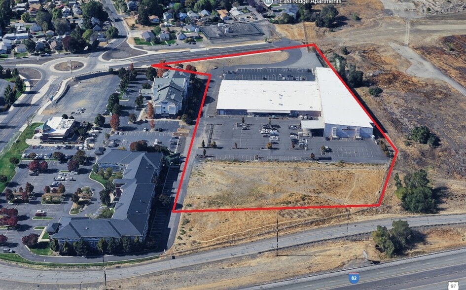 Primary Photo Of 1015 E Lincoln Ave, Yakima Manufacturing For Sale